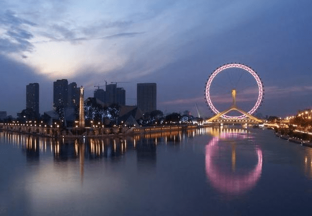 天津印象,海河之畔的津味风情🌆🍢