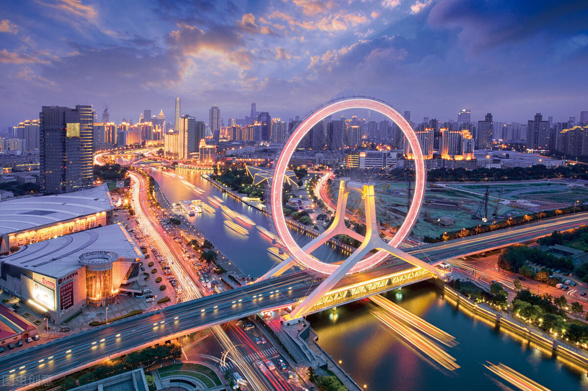 天津印象,海河之畔的津味风情🌆🍢