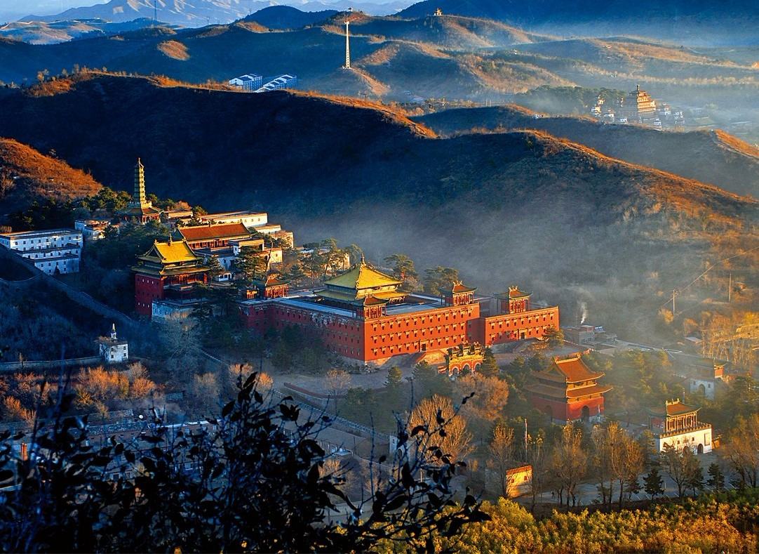 承德印象,播音稿中的古城风情