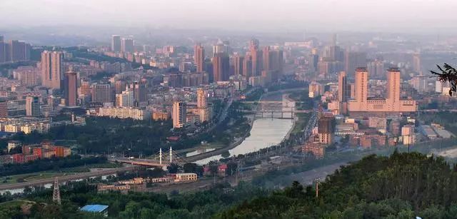 阳泉,历史与现代交辉的璀璨明珠